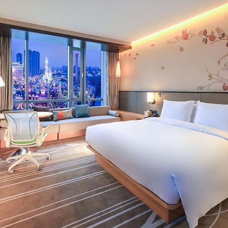 Hilton Garden Inn Ningbo Eksteriør bilde