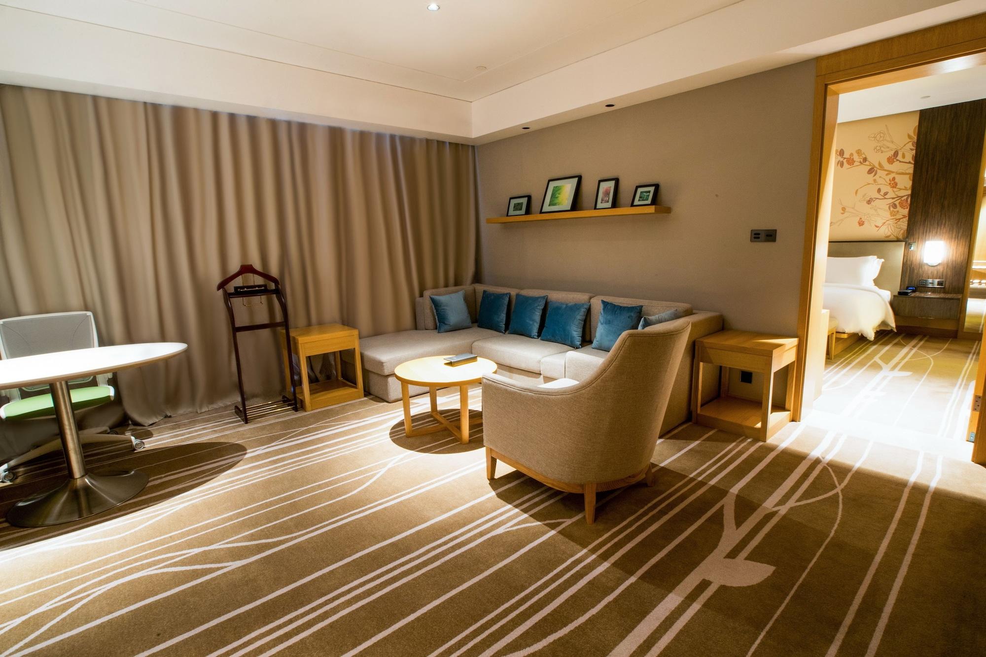 Hilton Garden Inn Ningbo Eksteriør bilde