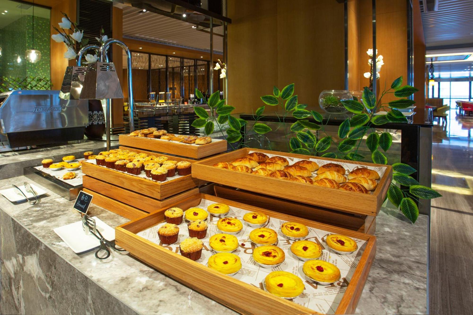 Hilton Garden Inn Ningbo Eksteriør bilde